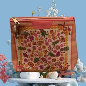 Estee Lauder new make up bag fruits peach purple hood size zipper closur…